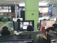 -栈逗电竞馆•电竞酒店(萧山旺角城店)