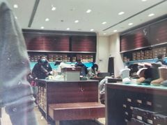 -UGG(燕莎奥特莱斯购物中心店)