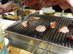 -欢乐牧人蒙古炭烤羊腿(四平路店)