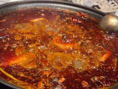 -旧街市鲜货老火锅(大光路店)