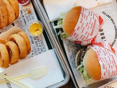 二重奏汉堡-FATBURGER 特富客汉堡(外交公寓店)