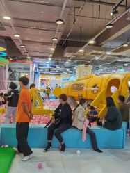 -万达宝贝王(上海浦江店)