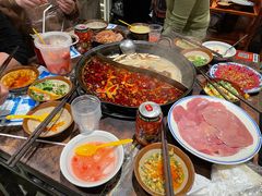 -周小明火锅(黑金冠社区店)