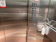 -亮马河大厦办公楼-1座