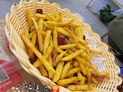 -江城燕子大排档(江汉路步行街店)