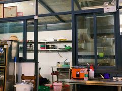 -四川小胡子海鲜(丁村万人海鲜广场店)