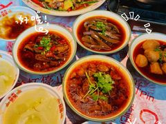 -耙吉吉川味小酒馆(本地人回头店)