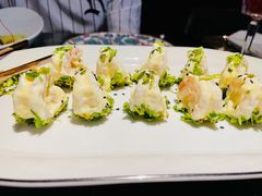 奇妙虾球-海派悦庭·海胆烧麦·新融合菜(凯德广场店)