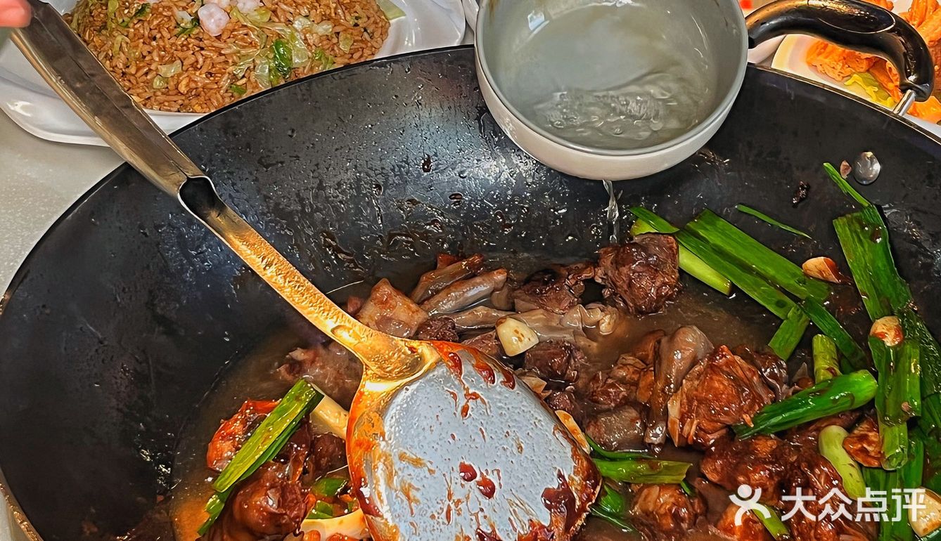 🔘会喷火的醉鹅现场炒制｜别提有多好吃