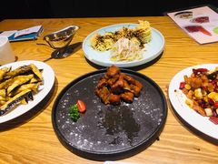 -峨嵋小镇·川菜(勒泰中心店)