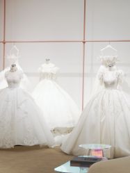 -派丽莫Pellimo原创设计婚纱品牌