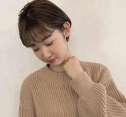 -蘑菇发型