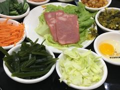 -官人桥番茄米线(温江行署店)