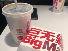 -麦当劳(国家体育场南路店)
