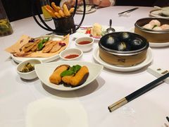 -翡翠小城·海鲜豆捞·广式点心(老佛爷店)