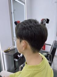 -Coo Hair salon