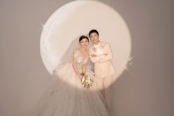 -雪中彩影婚纱摄影·微光艺术中心