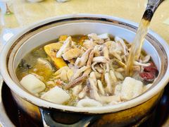 -东巴谷野生菌火锅餐厅