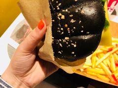 -麦当劳(中山公园龙之梦店)