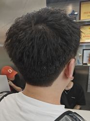 -川和潮人