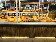 面包甜点陈列柜-焙丽拾光(麦凯乐直营店)