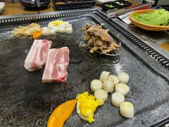 黑毛猪五花-韩阳王石板烤肉