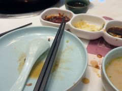 -洪氏嗨捞·猪肚鸡火锅(阳光天地店)