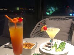 -悦吧·360°全景天台酒吧(象山店)