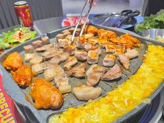 -阿亲家·韩式无限烤肉(不夜城店)