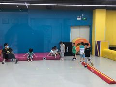 -玩胜青少儿体能(福田侨香中心)