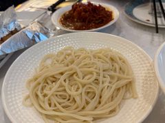 -汗腾格里·风味餐厅(新疆驻京办店)