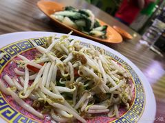 咸鱼炒芽菜-新海山海鲜餐馆