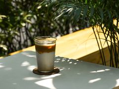 冰拿铁-彳亍咖啡·这里(水湾路店)