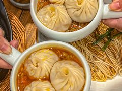 -馋三尺蟹粉小笼(人民广场店)