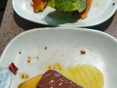 -金滏山·烤肉海鲜火锅自助(襄阳万达店)