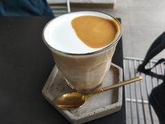 -UNI UNI(环亚凯瑟琳店)