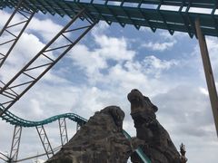 -七彩云南欢乐世界