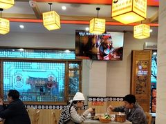 -阿婆情腊排骨火锅(金虹路店)