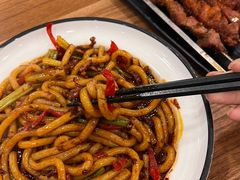 新疆炒米粉-米赫曼新疆餐厅·清真(老沪闵路店)