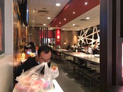 -麦当劳(汉口火车站候车室店)