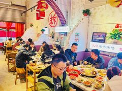 大堂-歪火锅(宝光寺店)