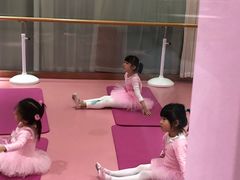 -芭芭拉小天使国际舞蹈(珠江新城校区)