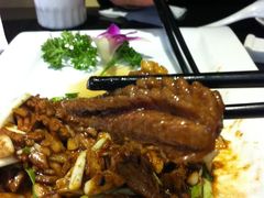 爆炒腰花-闫府私房菜·百年鲁菜(恒隆店)