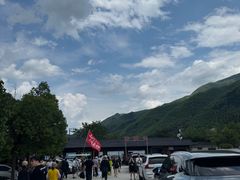 -安吉龙王山峡谷漂流