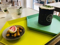 手工奶盖茶-茶是一枝花泡茶店