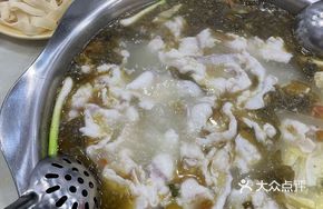 Salted Cabbage with Black Fish in Lard