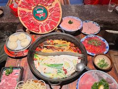 -周小明火锅(黑金冠社区店)