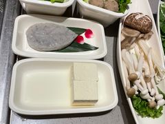 -海底捞火锅(公益西桥店)