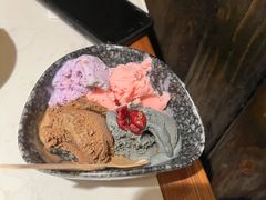 -新哥老官·畅吃123·美蛙世界(苏宁广场店)