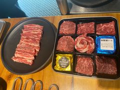 -焱铁烧·黑毛和牛专门店(南宁万象城店)